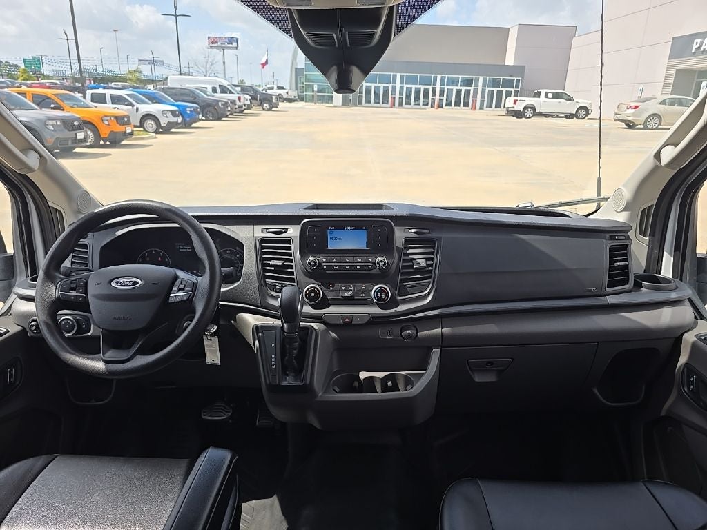 2024 Ford Transit-250 Base MID ROOF