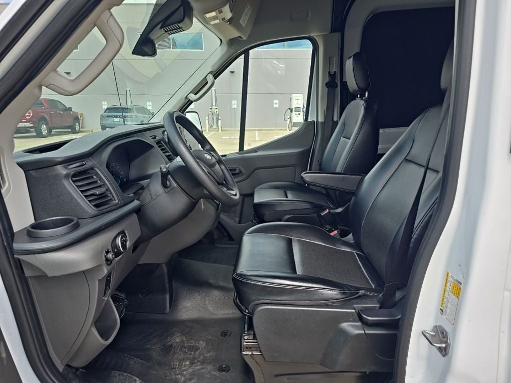 2024 Ford Transit-250 Base MID ROOF
