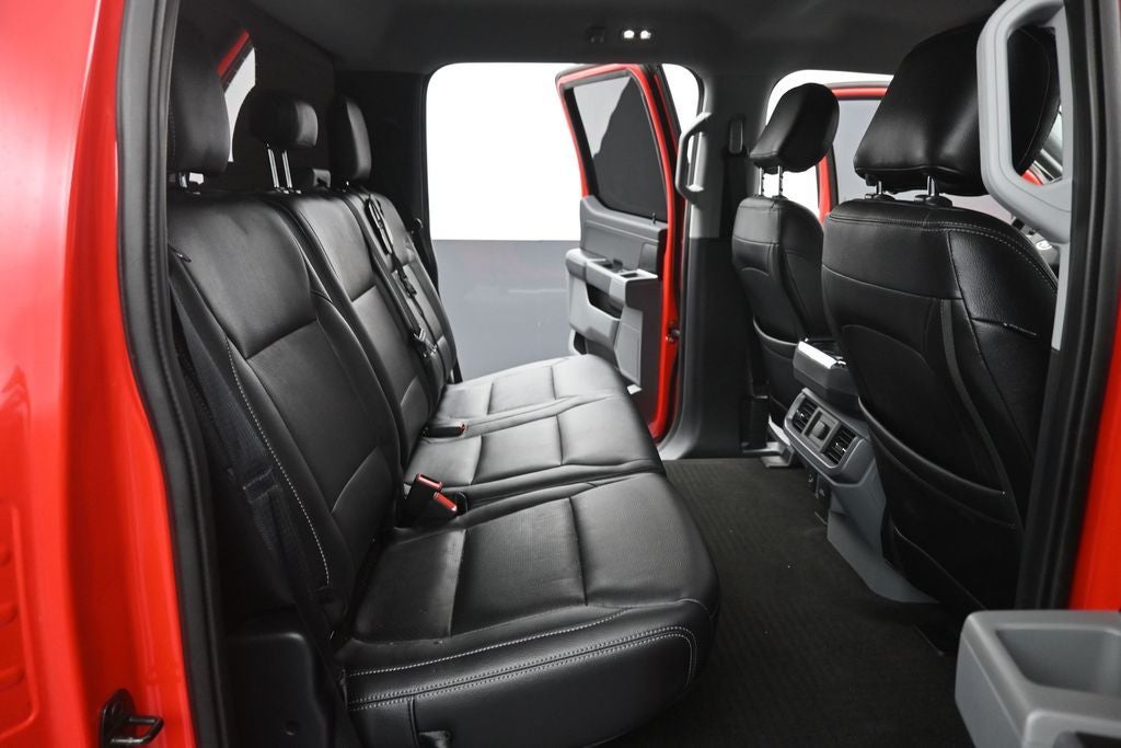 2021 Ford F-150 XLT 302A V8