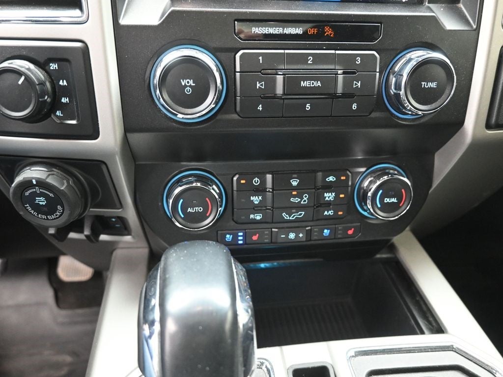 2019 Ford F-150 Lariat LIFTED