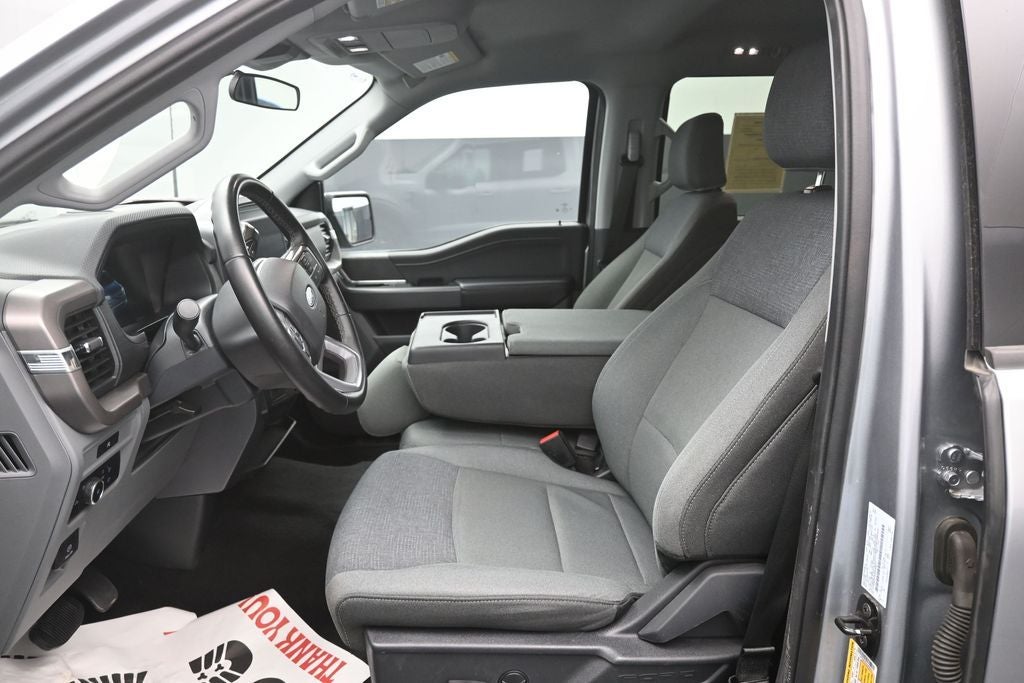 2025 Ford F-150 XLT V8