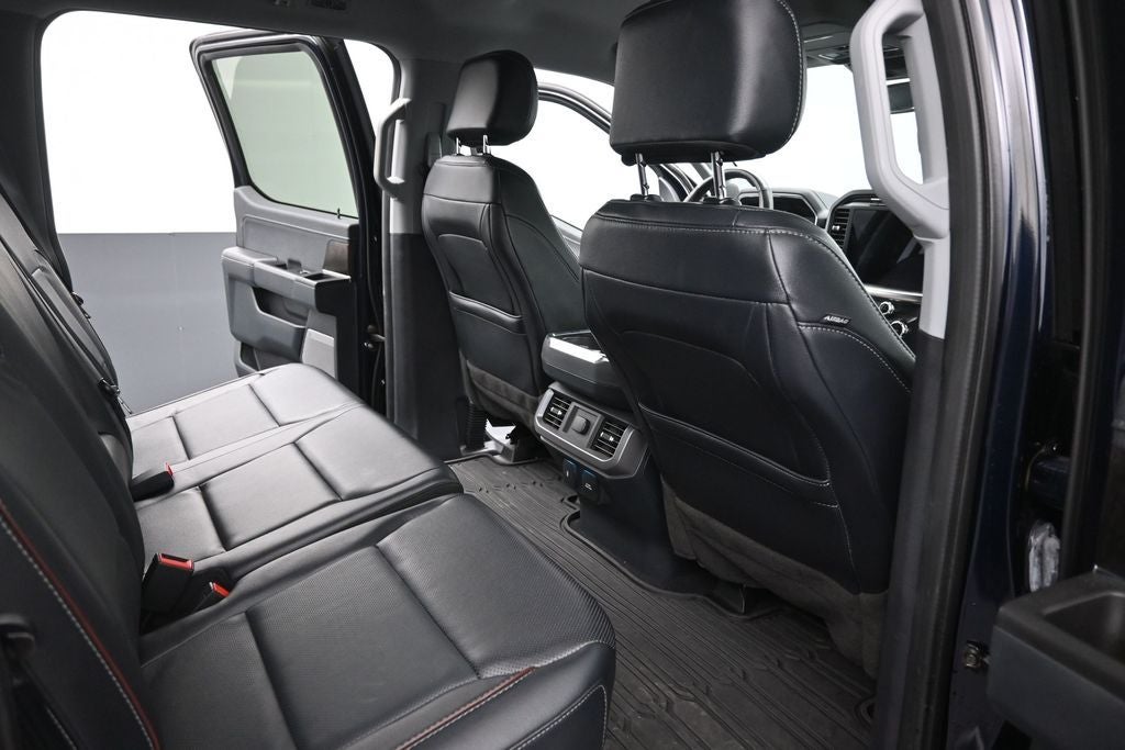 2023 Ford F-150 Lariat V8