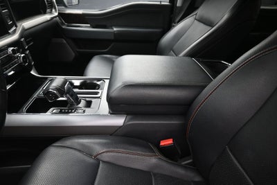 2023 Ford F-150 Lariat V8