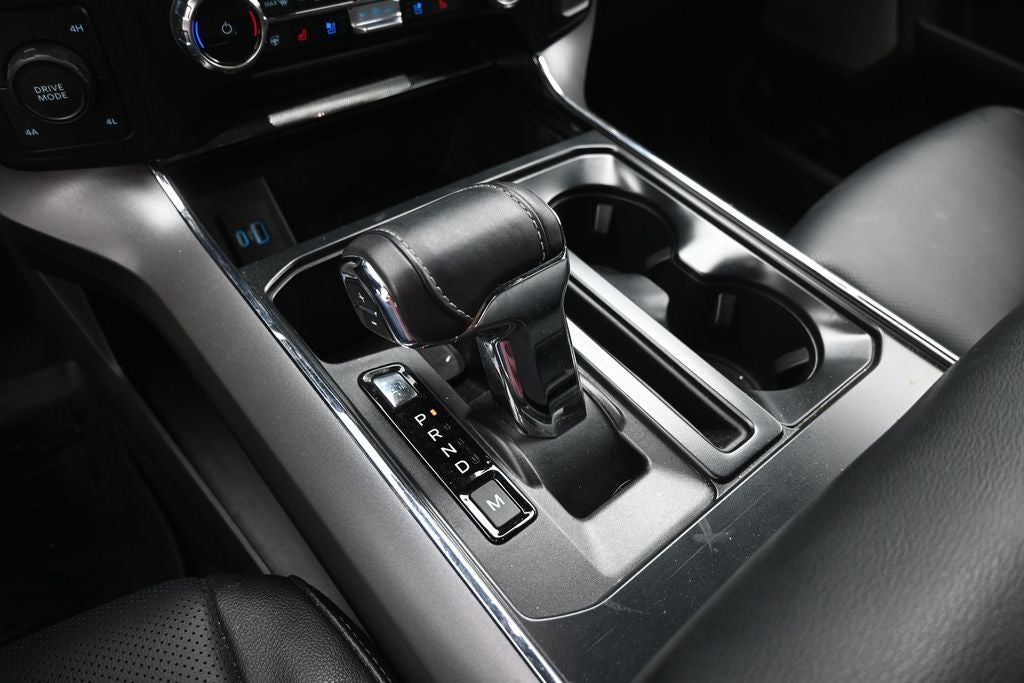 2023 Ford F-150 Lariat V8