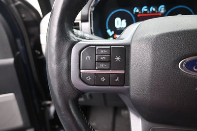 2023 Ford F-150 Lariat V8