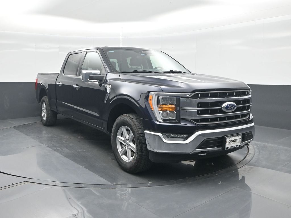 2023 Ford F-150 Lariat V8