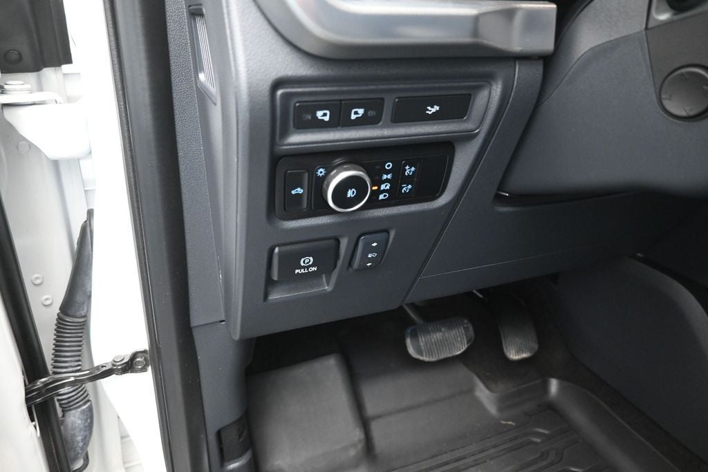 2024 Ford F-150 Lariat SUNROOF