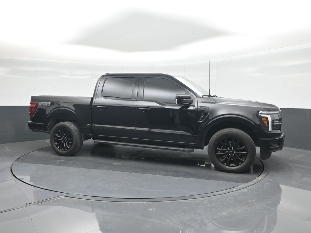 2025 Ford F-150 Lariat BLACK APPEARANCE PKG