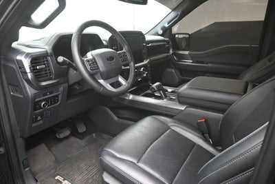 2025 Ford F-150 Lariat BLACK APPEARANCE PKG