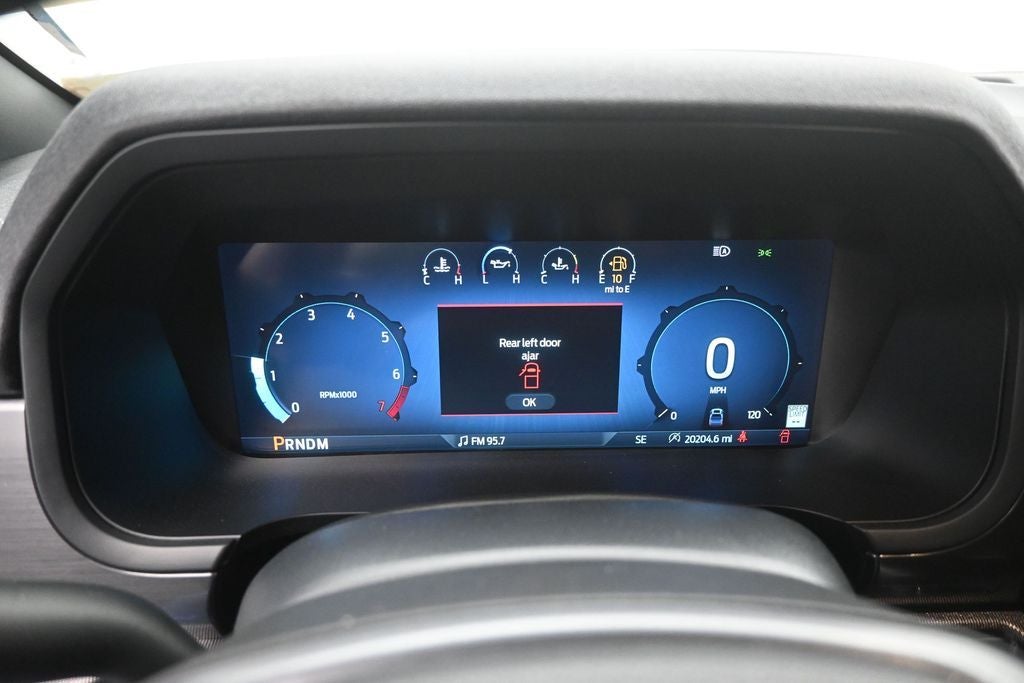 2025 Ford F-150 Lariat BLACK APPEARANCE PKG