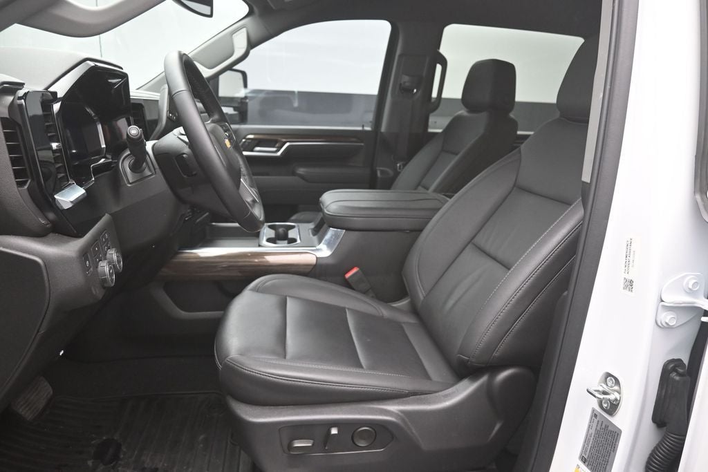 2026 Chevrolet Silverado 3500HD LT DRW
