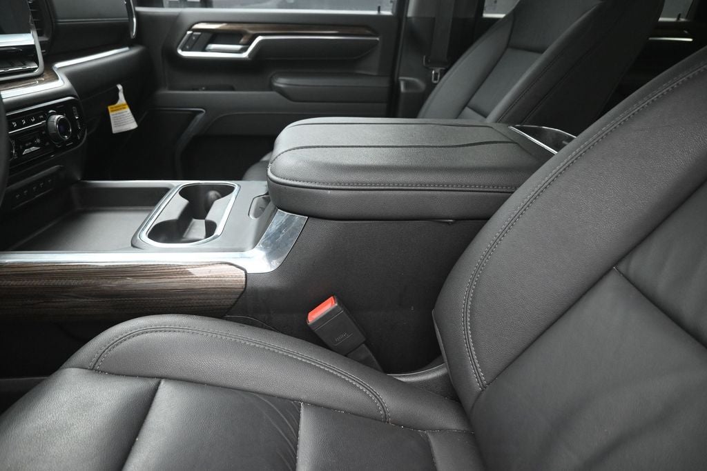 2026 Chevrolet Silverado 3500HD LT DRW