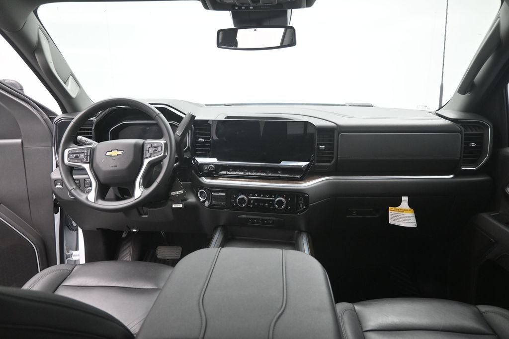 2026 Chevrolet Silverado 3500HD LT DRW