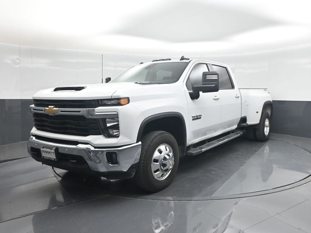 2026 Chevrolet Silverado 3500HD LT DRW