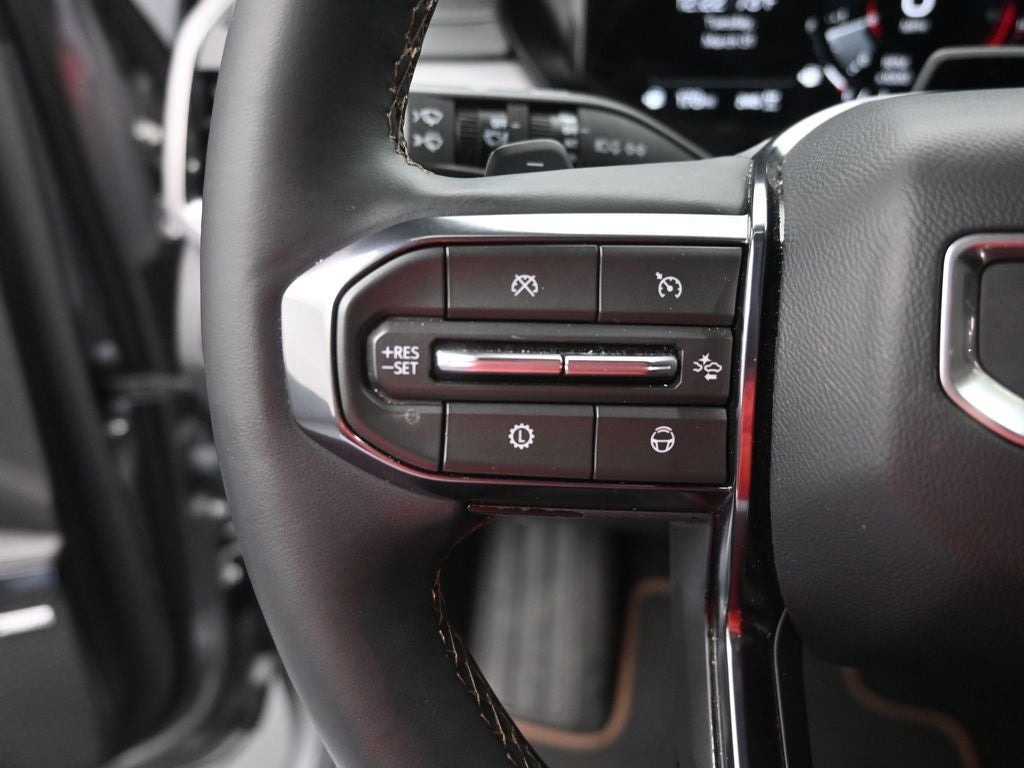 2025 GMC Acadia AT4