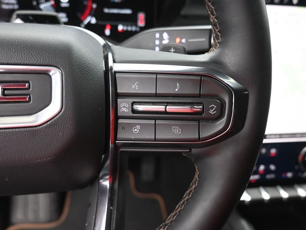 2025 GMC Acadia AT4