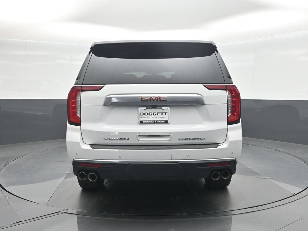 2022 GMC Yukon XL Denali