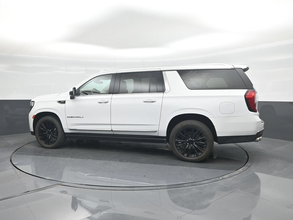 2022 GMC Yukon XL Denali