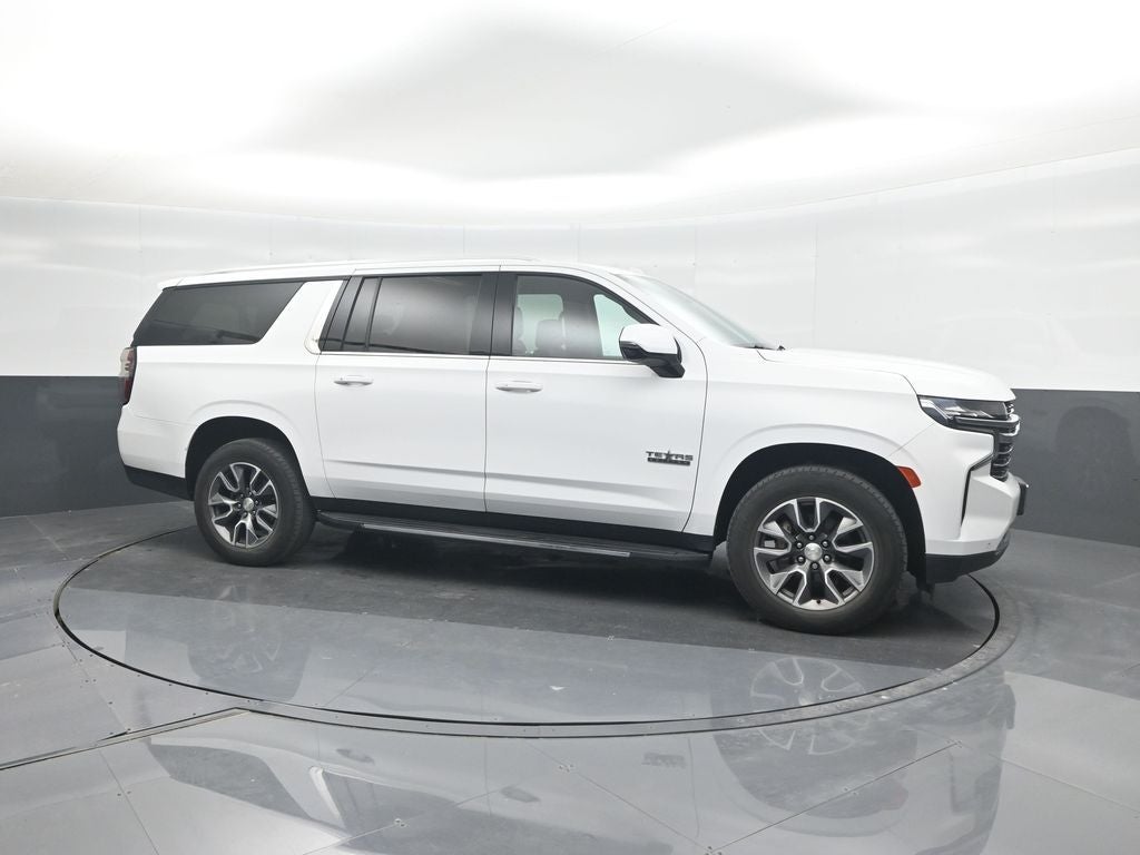 2022 Chevrolet Suburban LT