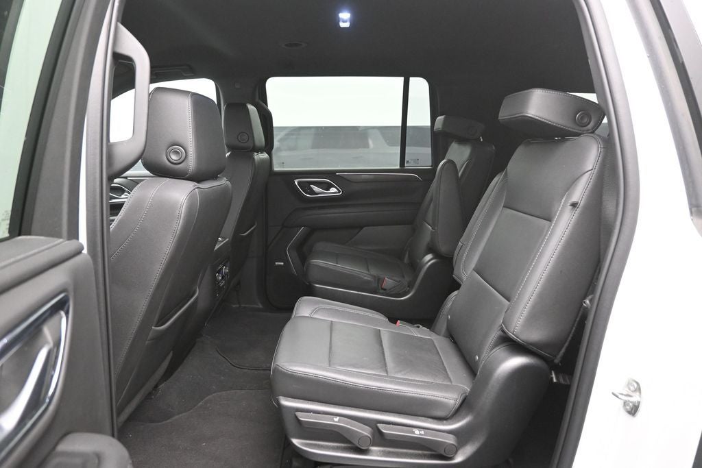 2022 Chevrolet Suburban LT