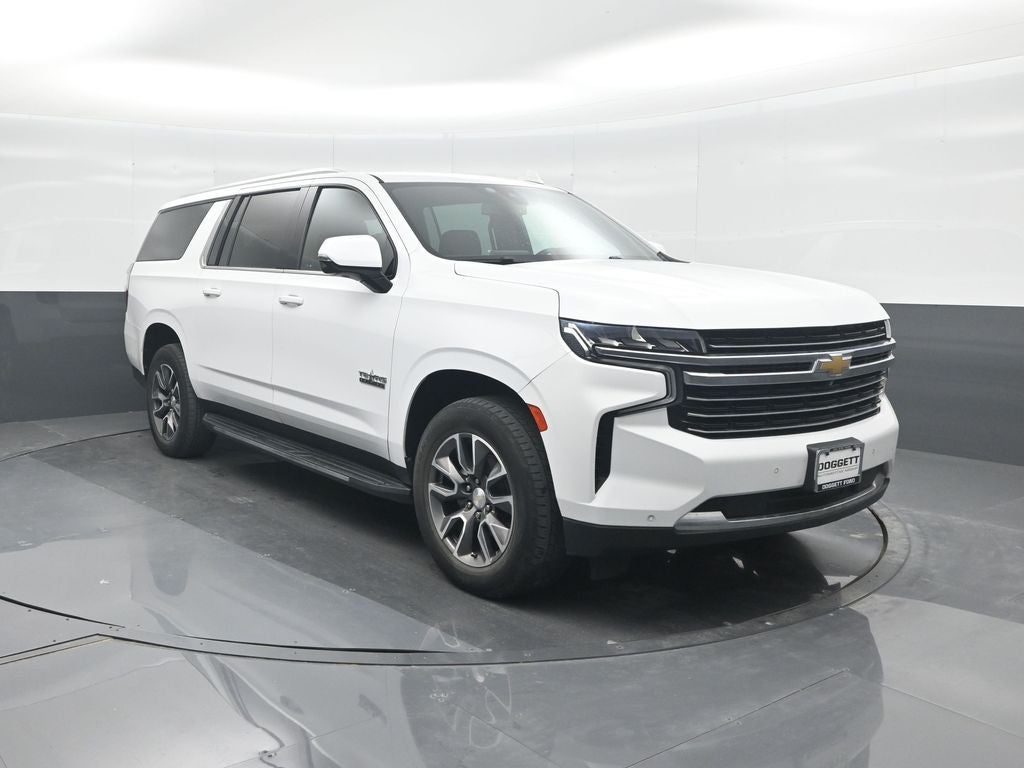 2022 Chevrolet Suburban LT