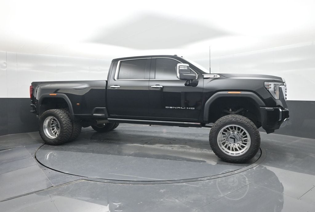2024 GMC Sierra 3500HD Denali LIFTED