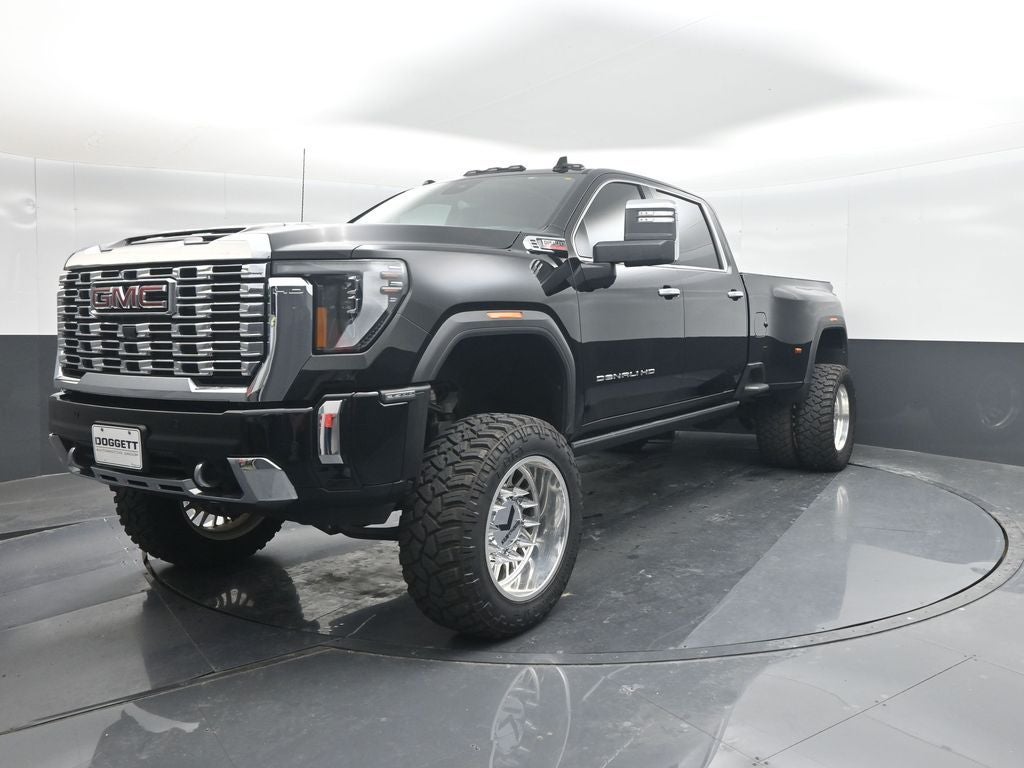 2024 GMC Sierra 3500HD Denali LIFTED