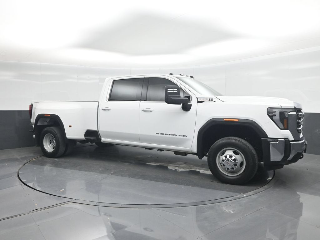 2025 GMC Sierra 3500HD SLE DRW