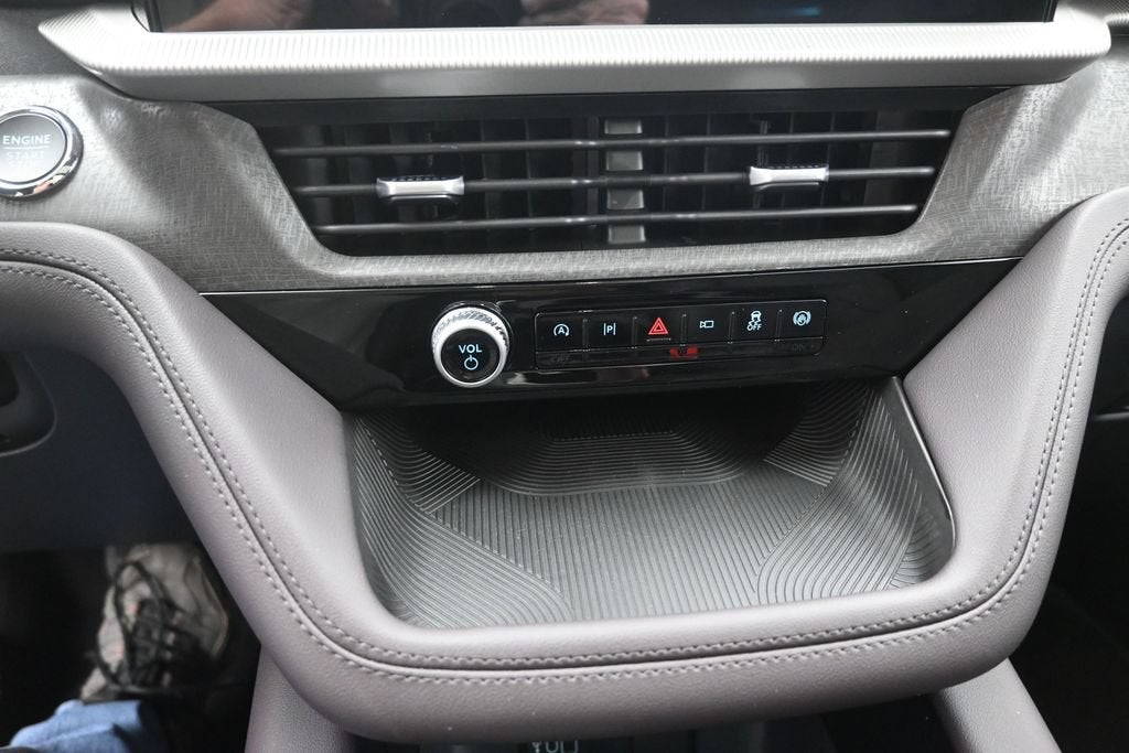 2025 GMC Sierra 3500HD SLE DRW