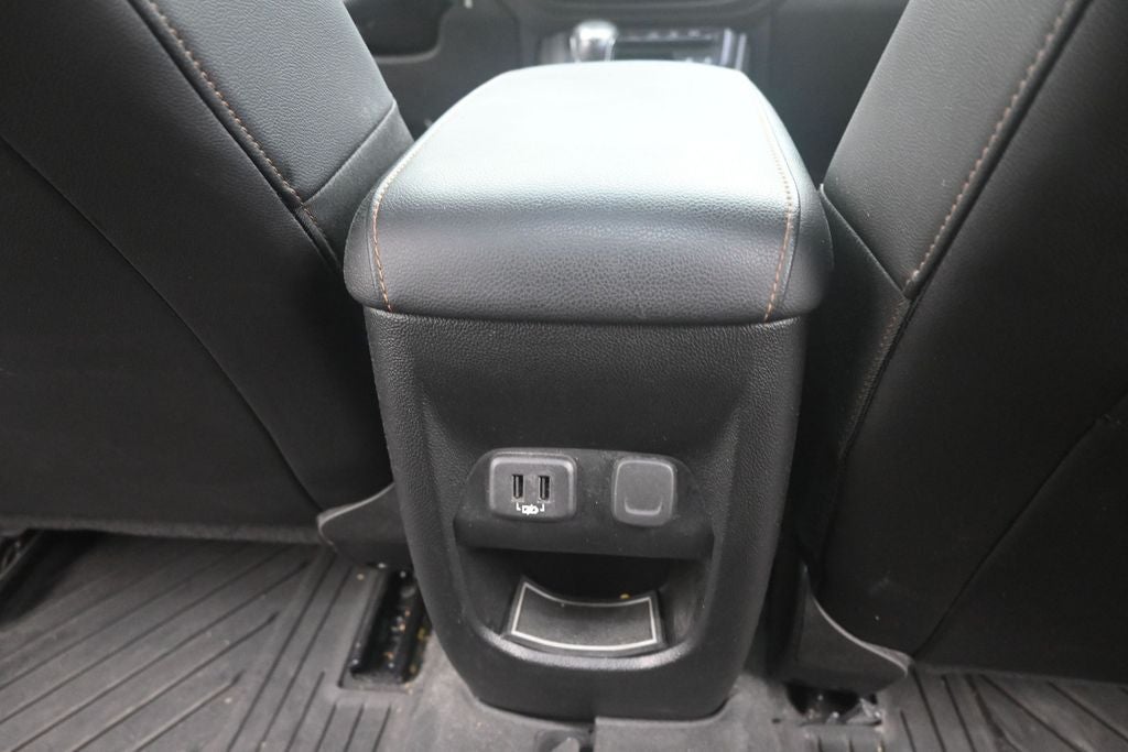 2022 GMC Canyon AT4 w/Leather