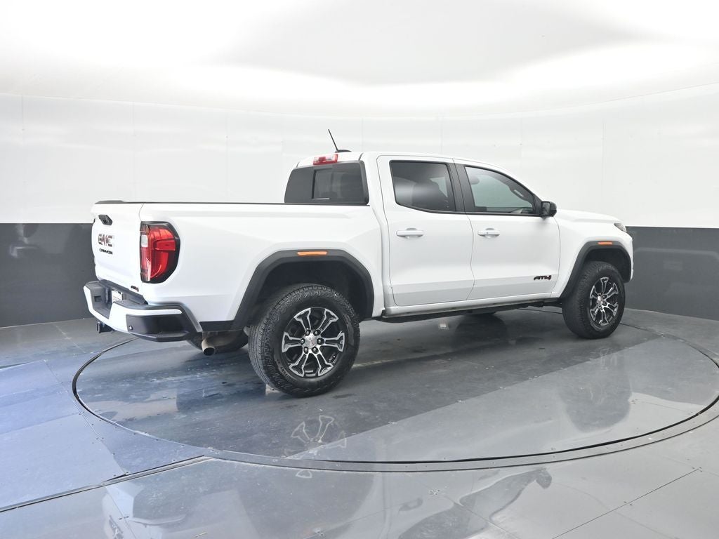 2024 GMC Canyon AT4