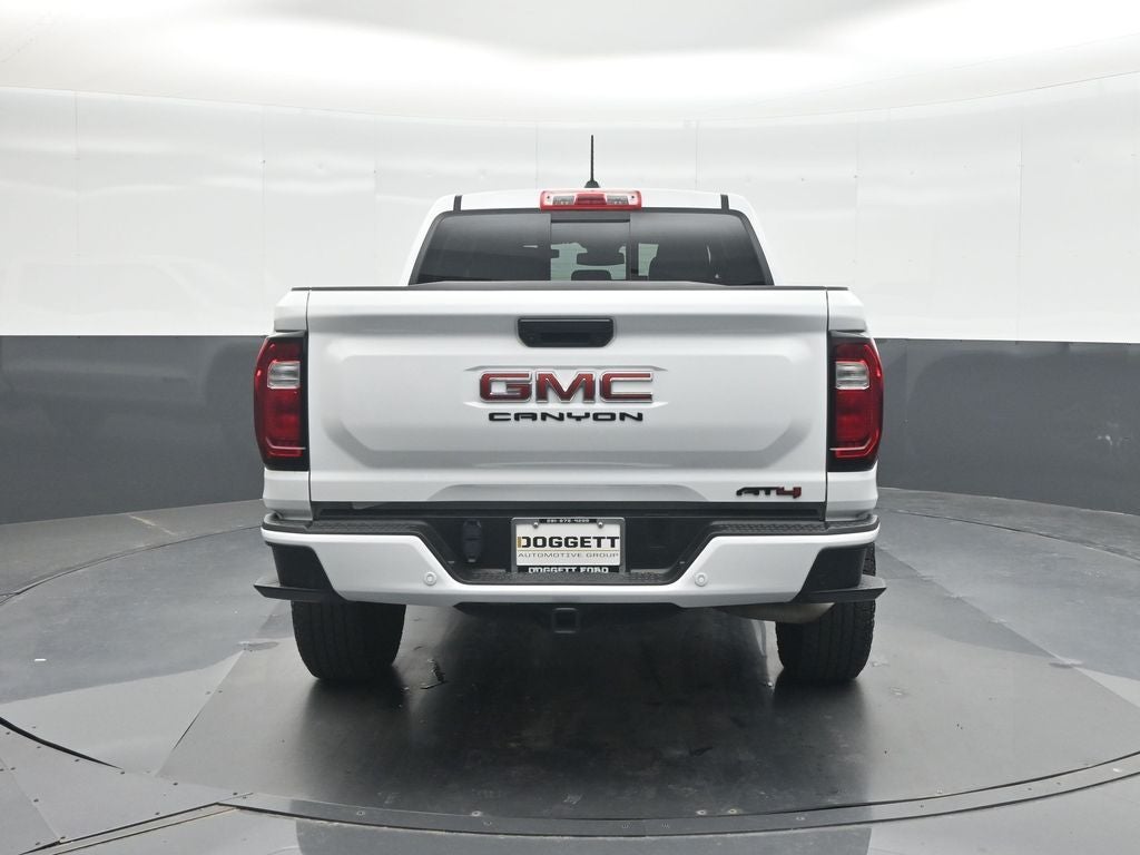 2024 GMC Canyon AT4