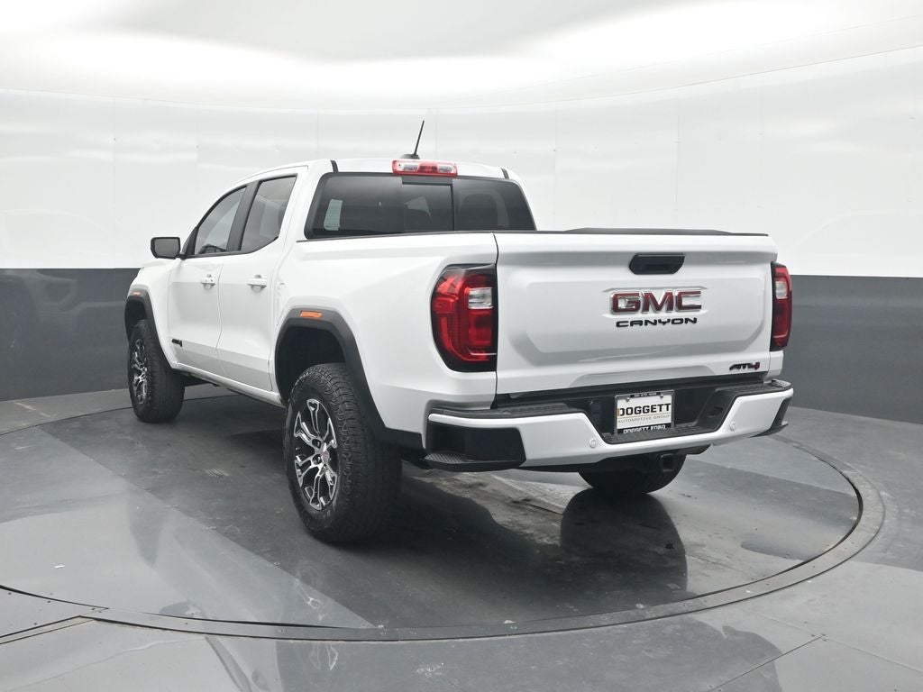 2024 GMC Canyon AT4