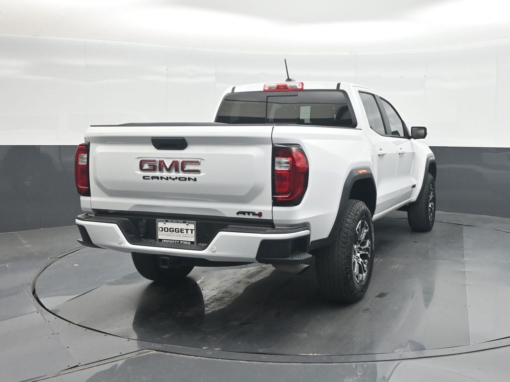 2024 GMC Canyon AT4