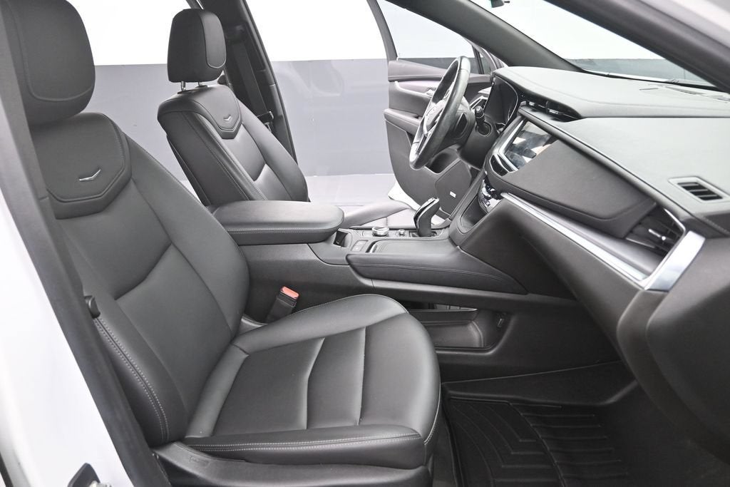 2021 Cadillac XT5 Luxury