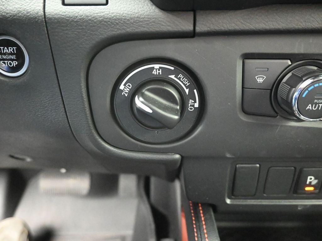 2025 Nissan Frontier PRO-4X