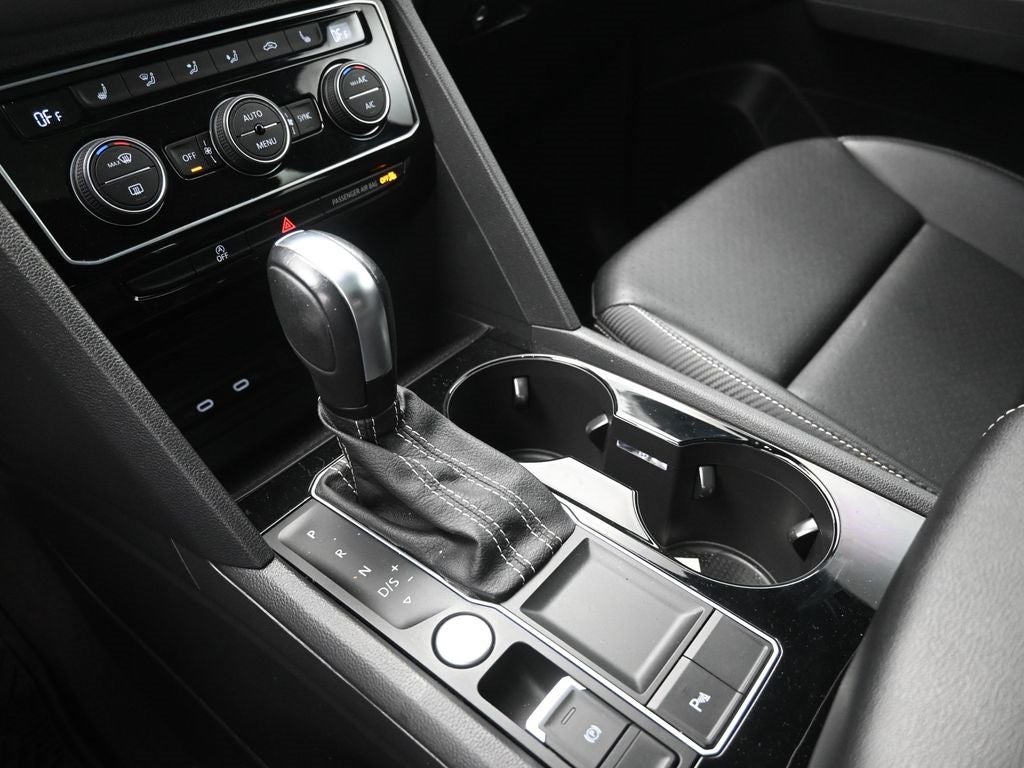 2021 Volkswagen Atlas Cross Sport 3.6L V6 SEL R-Line