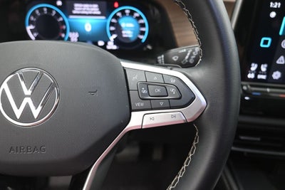 2025 Volkswagen Atlas 2.0T SE w/Technology