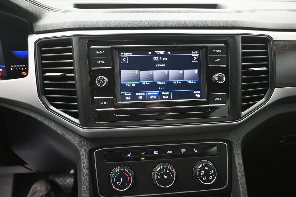 2022 Volkswagen Atlas 2.0T SE