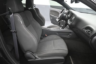 2015 Dodge Challenger R/T Shaker