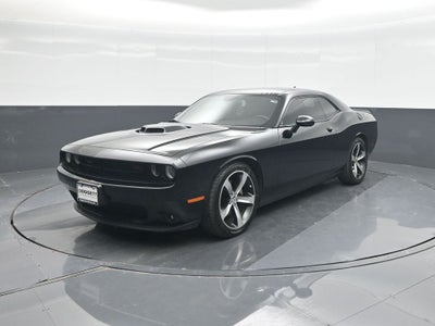 2015 Dodge Challenger R/T Shaker