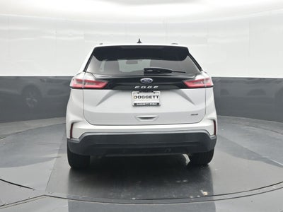 2023 Ford Edge SE