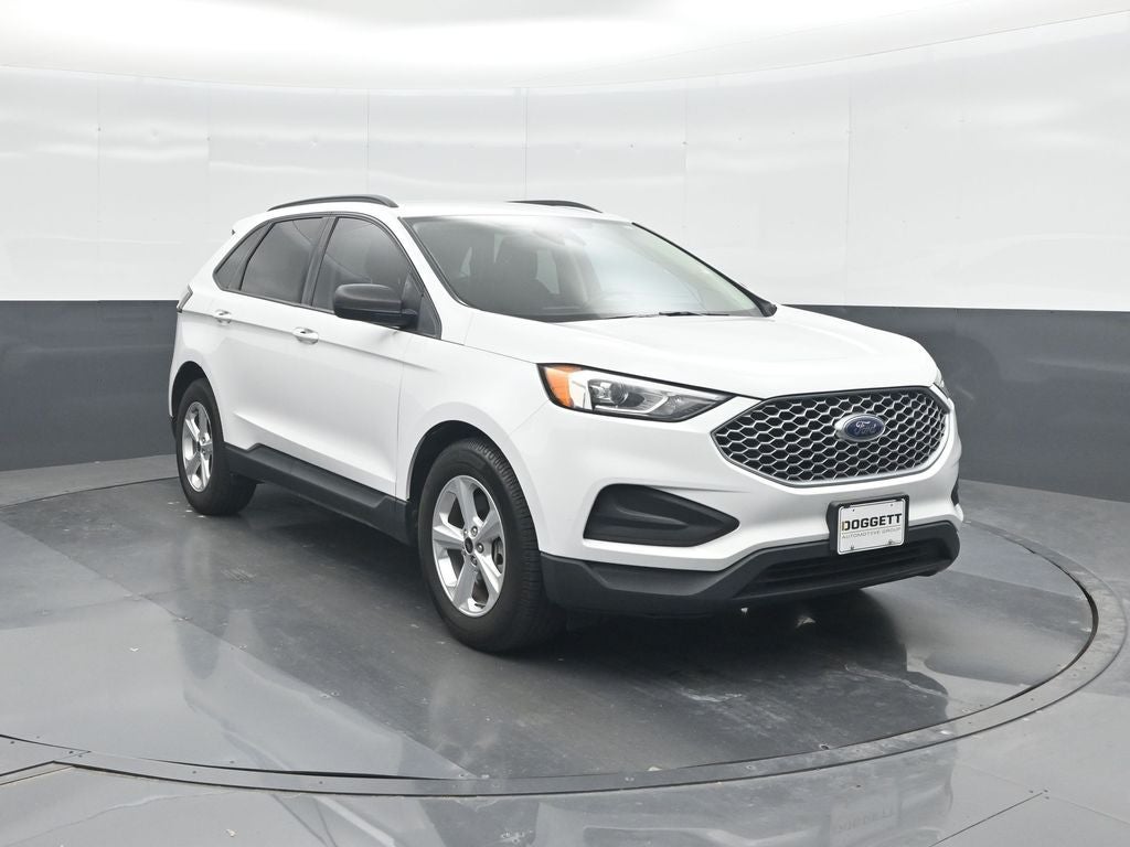 2023 Ford Edge SE