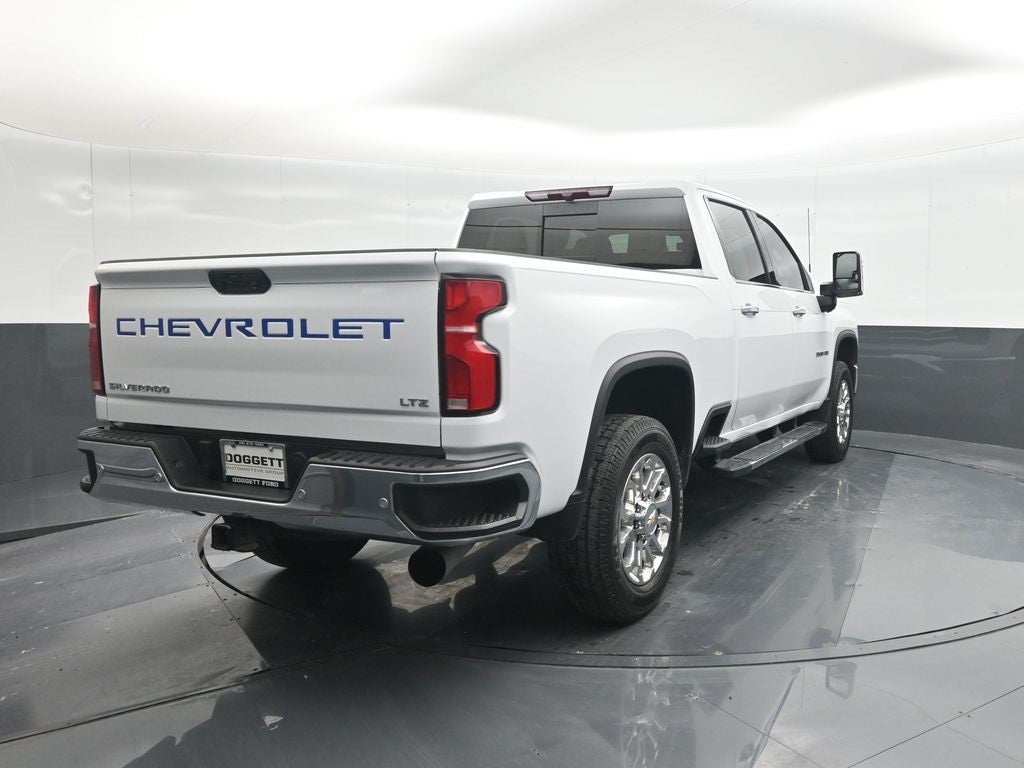 2025 Chevrolet Silverado 3500HD LTZ