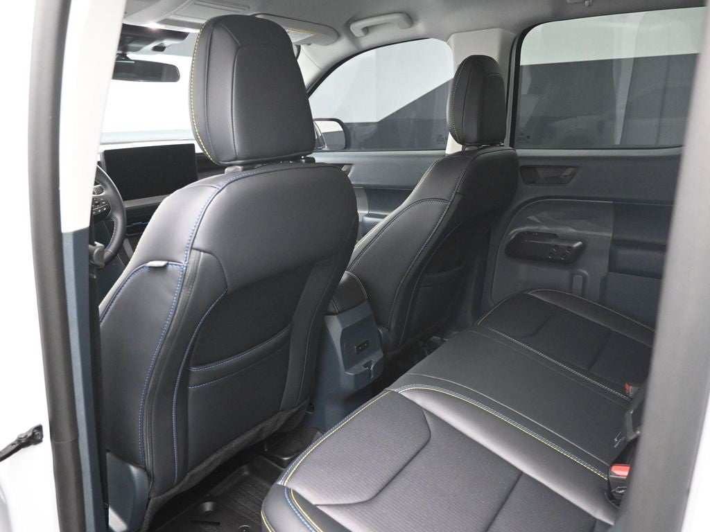 2025 Ford Maverick Lobo Standard