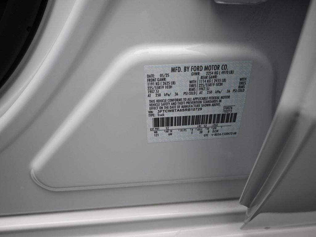 2025 Ford Maverick Lobo Standard