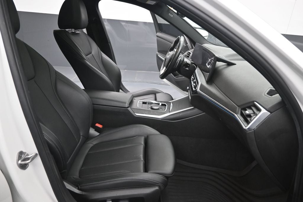 2023 BMW 3 Series 330i