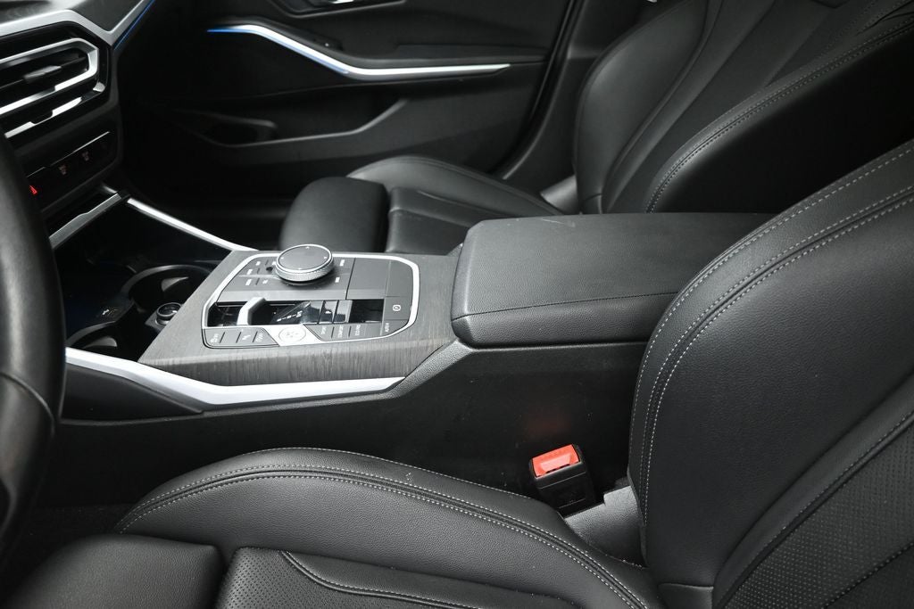 2023 BMW 3 Series 330i