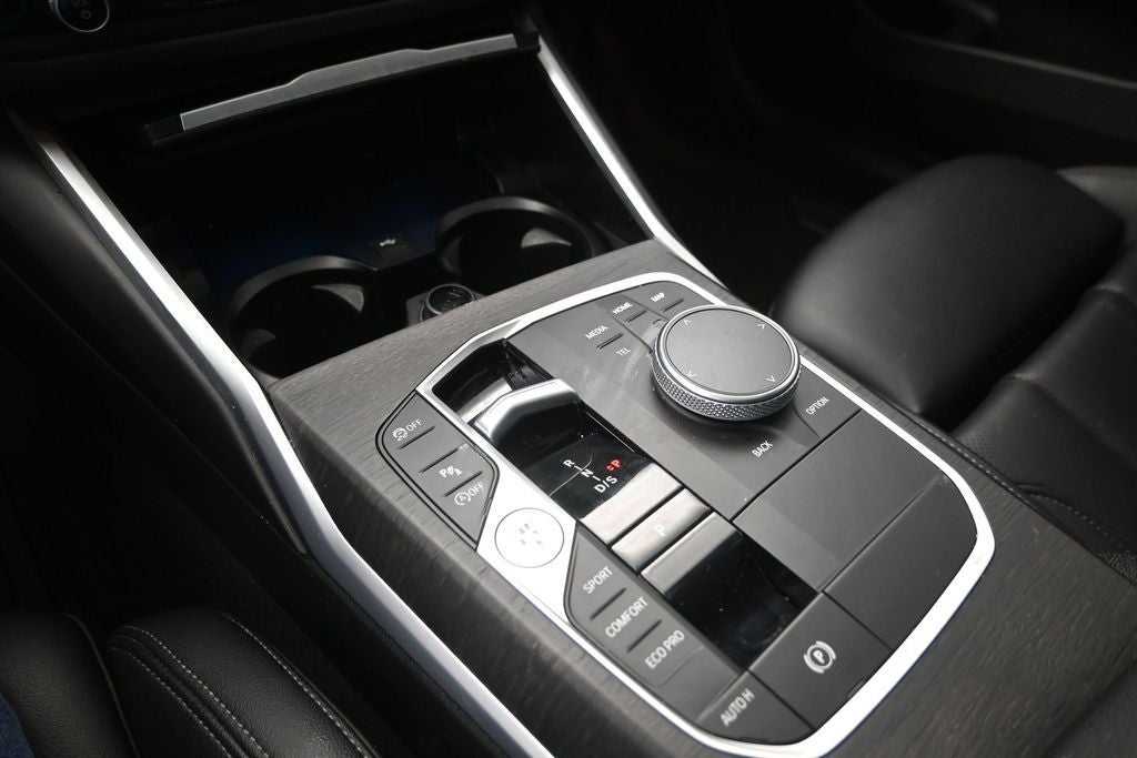 2023 BMW 3 Series 330i