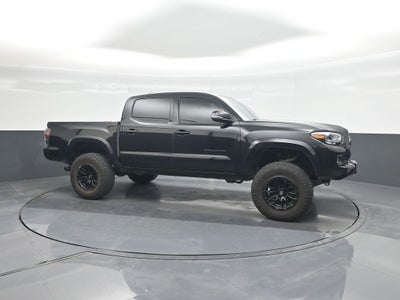 2021 Toyota Tacoma Limited LIFTED V6